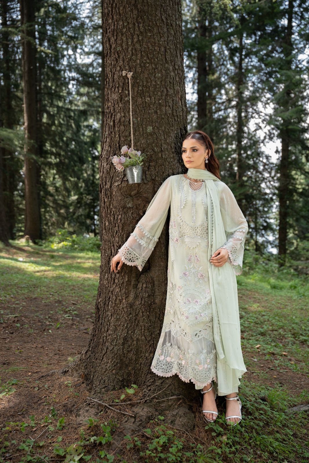 Aura by Zebtan – AR-1 | Embroidered Weightless Chiffon 3-Piece Suit