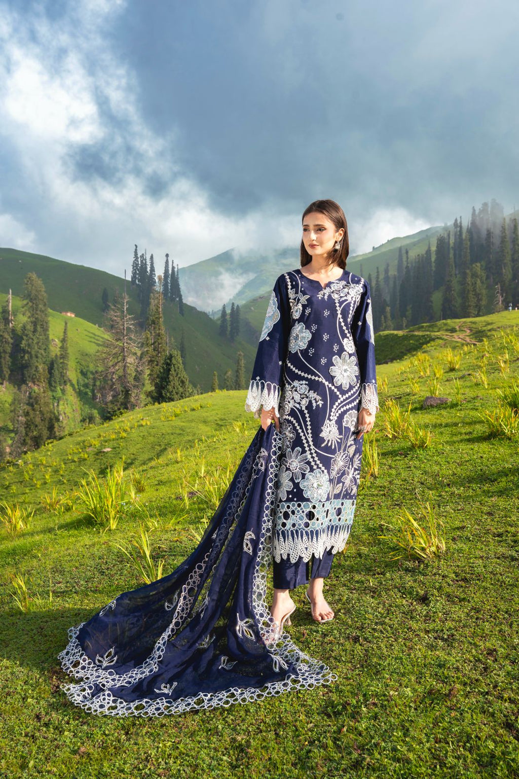 Dastaan by Zebtan DZ-01