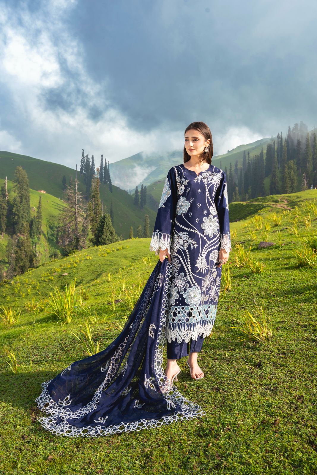 Dastaan by Zebtan DZ-01