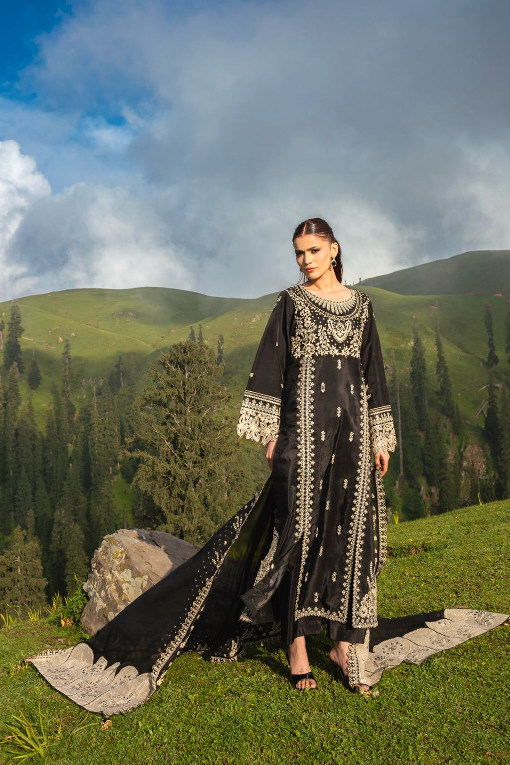Dastaan by Zebtan DZ-08