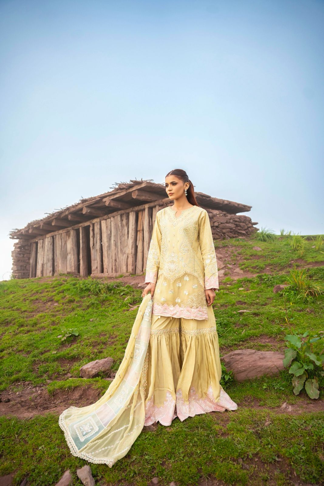 Dastaan by Zebtan DZ-07